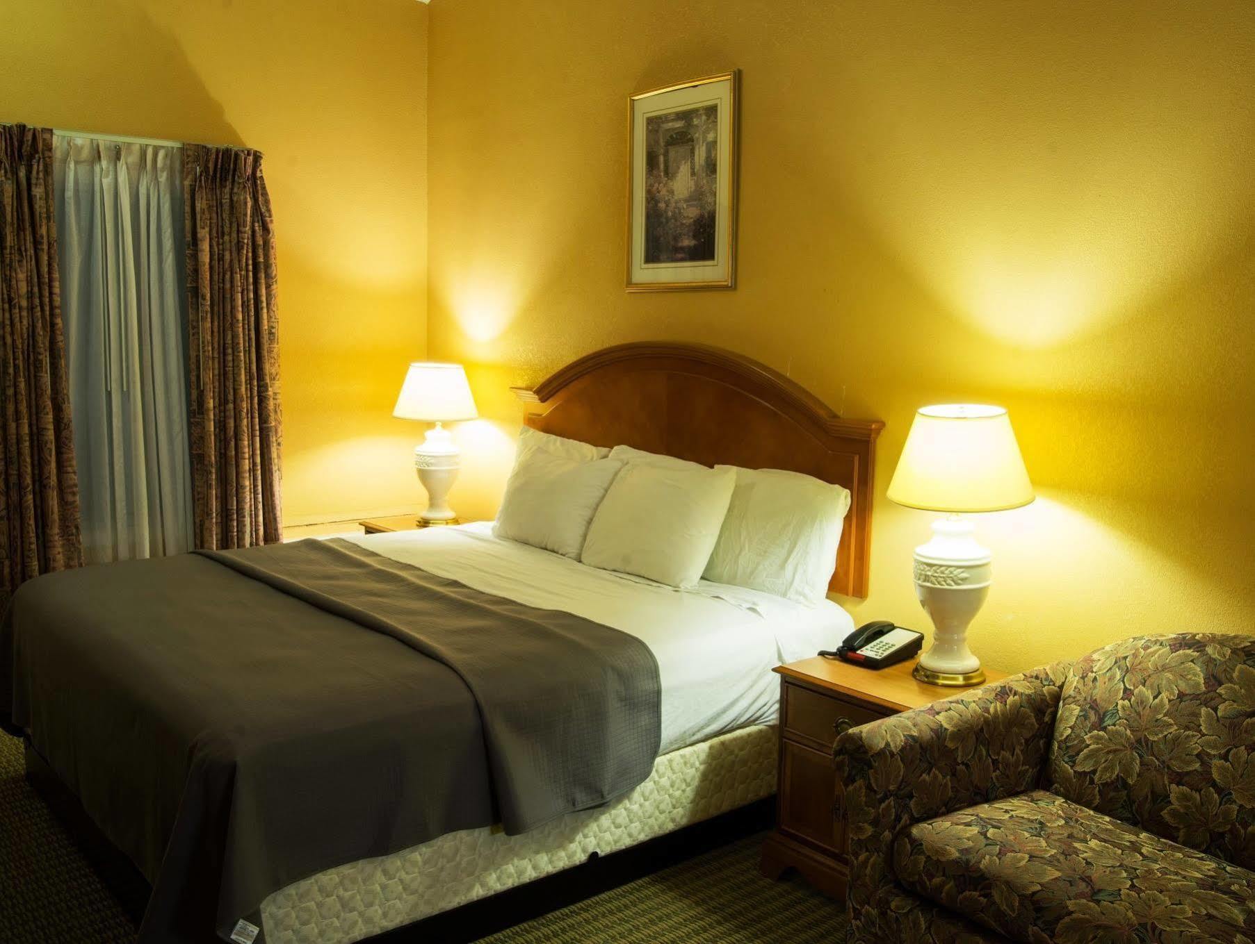 Baymont By Wyndham Socorro Motel Ngoại thất bức ảnh
